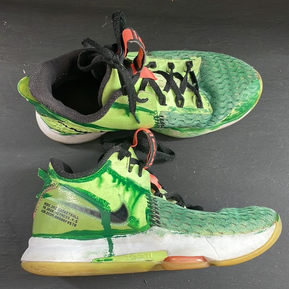 Nike Lebron Witness 5 Lime Glow
Green Size 7Y - Picture 5 of 12